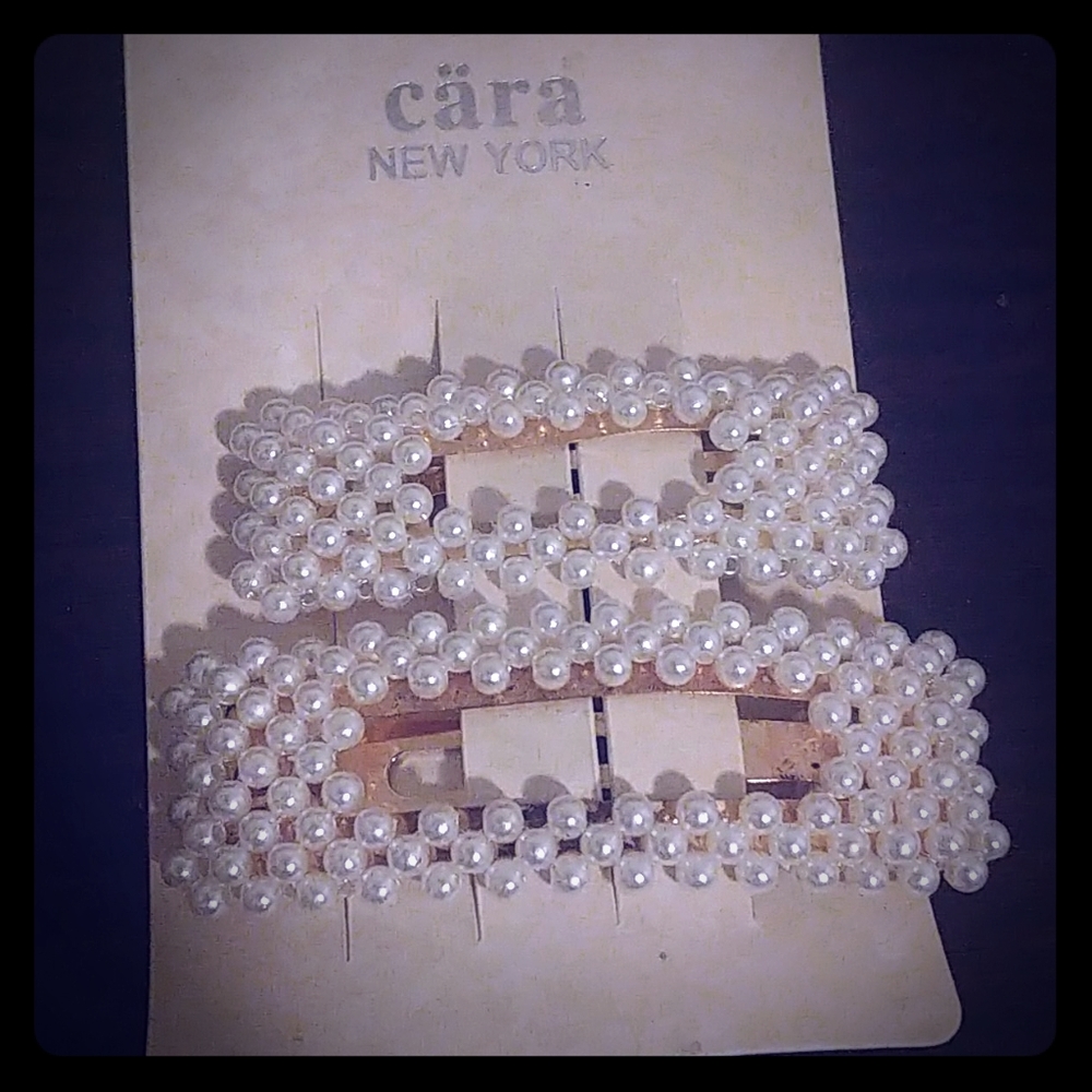 Hair clips